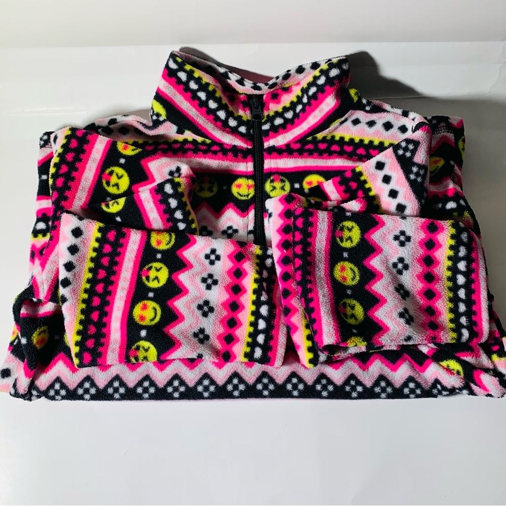 Sweater - Picture 2 of 5